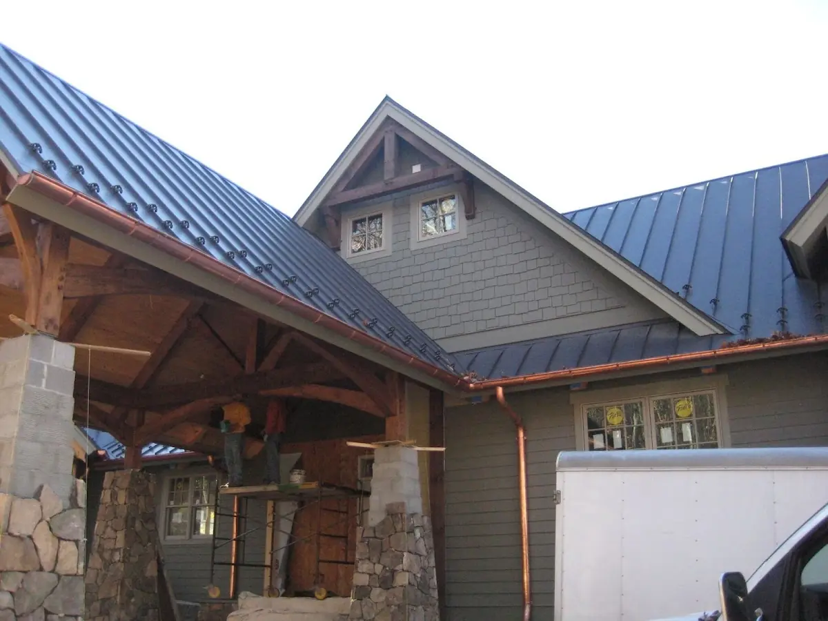 Craftsman Roofing team delivering quality roofing work in Jericho